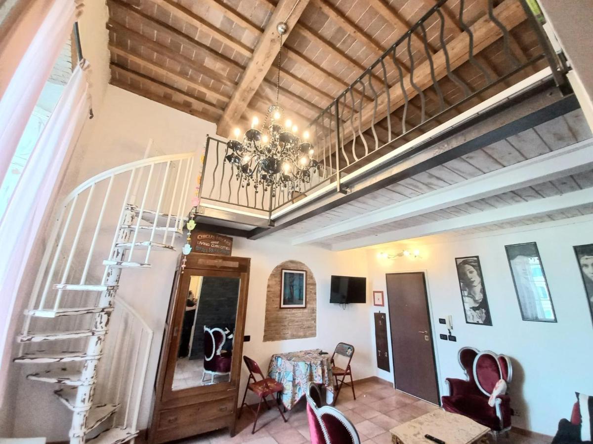L'Ora Delle Streghe B&B Centralissimo Livorno Exteriér fotografie