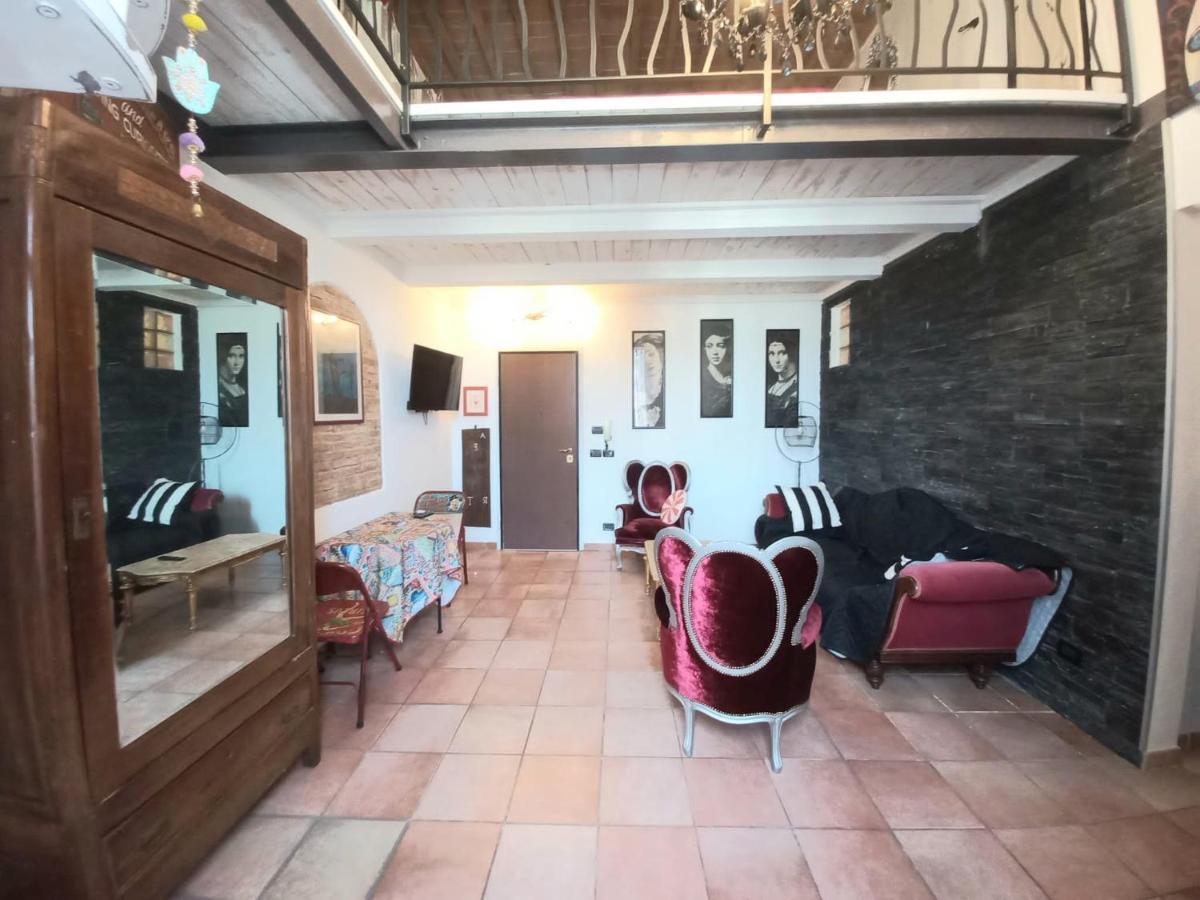 L'Ora Delle Streghe B&B Centralissimo Livorno Exteriér fotografie