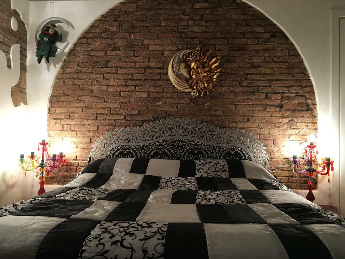 L'Ora Delle Streghe B&B Centralissimo Livorno Exteriér fotografie