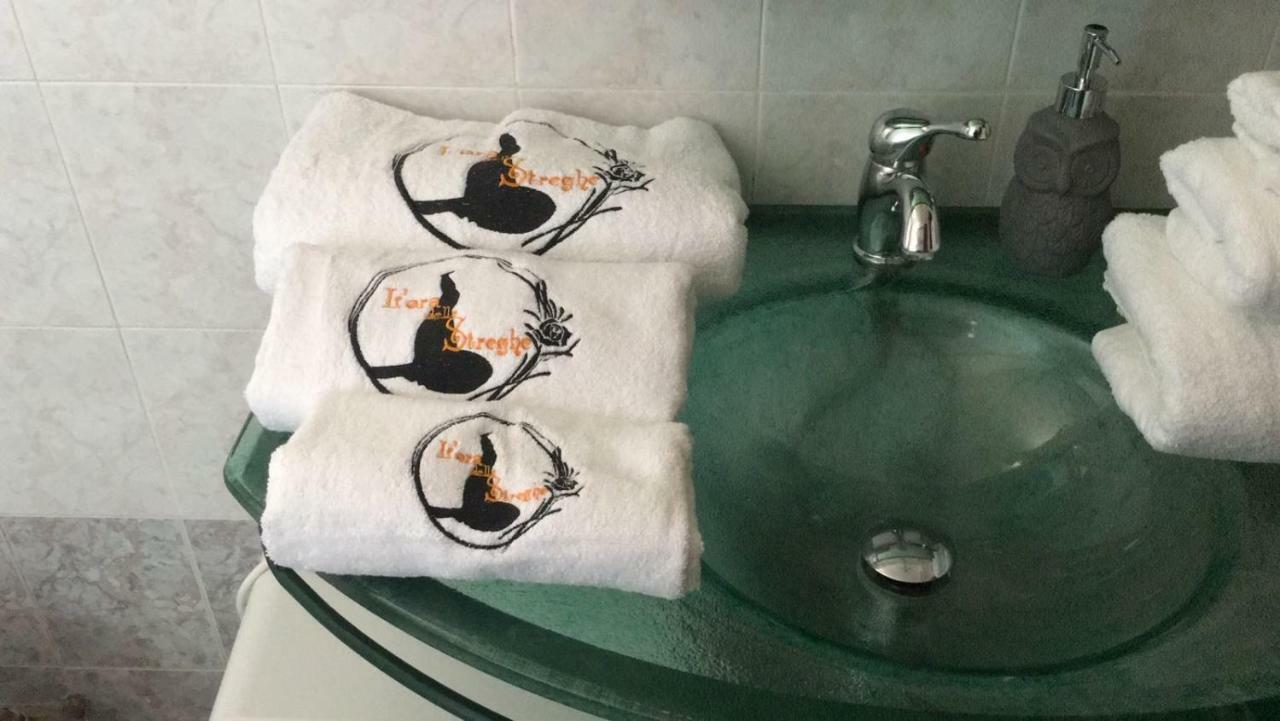 L'Ora Delle Streghe B&B Centralissimo Livorno Exteriér fotografie
